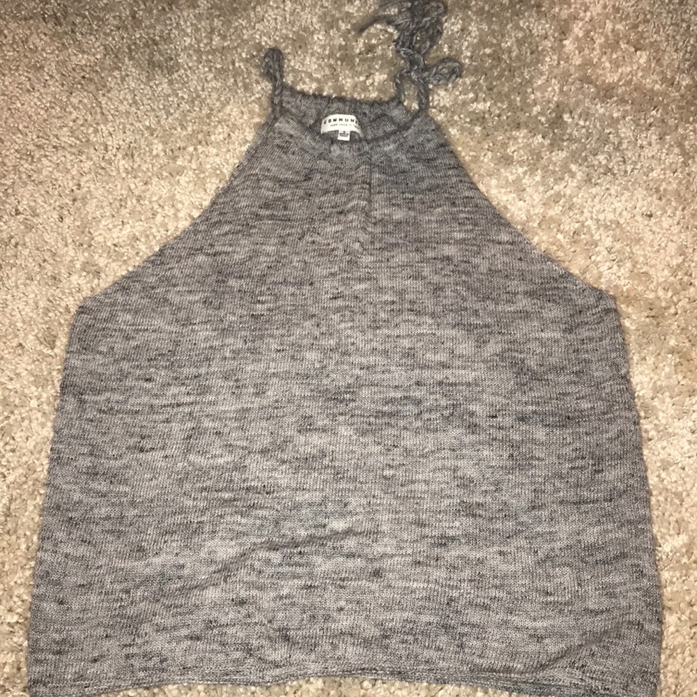 Gray top